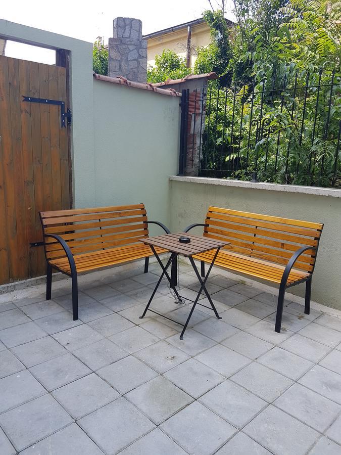 High Esteta Grand Appartamento Burgas Esterno foto